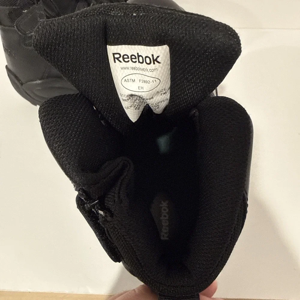 REEBOK 6